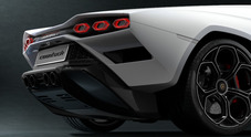 Pirelli, le “scarpe magiche” di Lamborghini Countach da 50 anni. Anche la nuova LPI 800-4 monta pneumatici P Zero