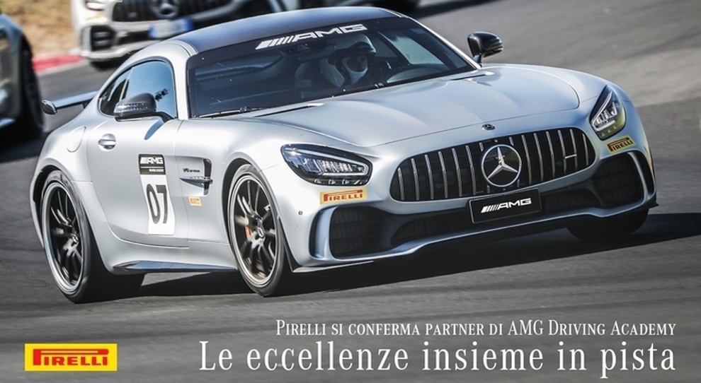 La Mercedes AMG protagonista della Driving Academy con le Pirelli P Zero