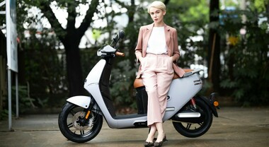 Horwin EK3, scooter elettrico tra design e sostenibilità. Pensato per mobilità urbana ma anche percorsi medio-lunghi