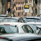 Roma, assessore mobilità: da novembre stop auto inquinanti in fascia verde. Patanè: «Attueremo divieti con segnaletica e telecamere»