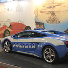 Lamborghini Gallardo della Polizia in mostra a Fiumicino. La supercar esposta nell’area check-in del Terminal 1