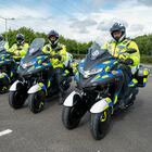 Mahle e WMC insieme per scooter elettrici della Polizia inglese. “Trapiantato” motore EV su Yamaha Tricity 300 per pattuglie “green”
